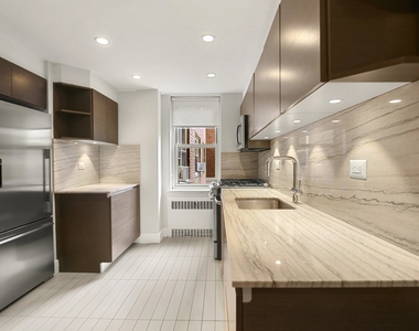 2BR in Murray Hill - Photo Thumbnail 2
