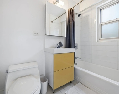 2BR in Upper East Side - Photo Thumbnail 9