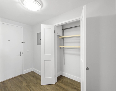2BR in Upper East Side - Photo Thumbnail 12