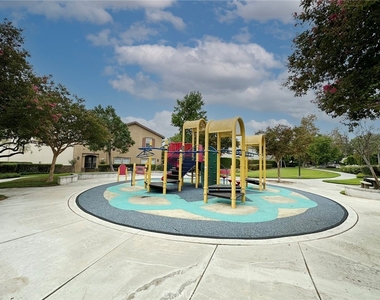7331 Shelby Pl #u89 - Photo Thumbnail 14