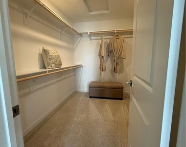 31612 Angel Aura Drive - Photo Thumbnail 4