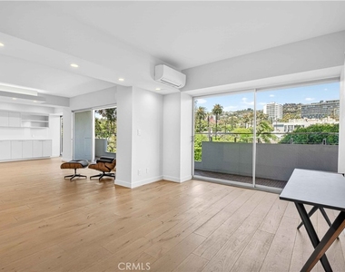 838 N Doheny - Photo Thumbnail 15