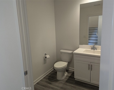28740 Jardineras Drive - Photo Thumbnail 11