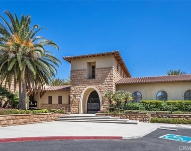 28740 Jardineras Drive - Photo Thumbnail 32