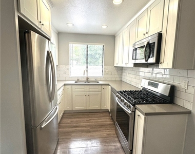 6121 Shoup - Photo Thumbnail 11