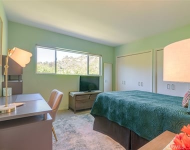 2657 Zorada - Photo Thumbnail 21