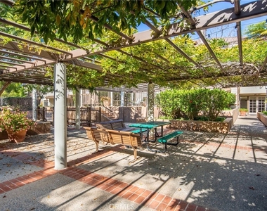 2571 Plaza Del Amo - Photo Thumbnail 14