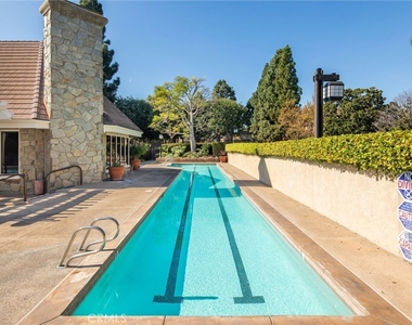 2571 Plaza Del Amo - Photo Thumbnail 11