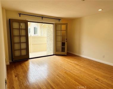 509 N Juanita Avenue - Photo Thumbnail 1