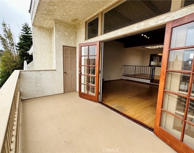 509 N Juanita Avenue - Photo Thumbnail 13