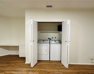 509 N Juanita Avenue - Photo Thumbnail 27