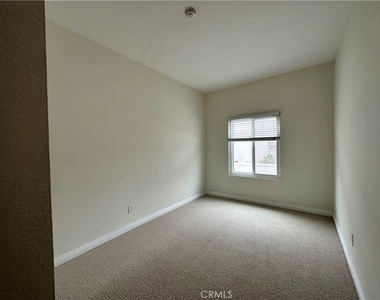 509 N Juanita Avenue - Photo Thumbnail 20