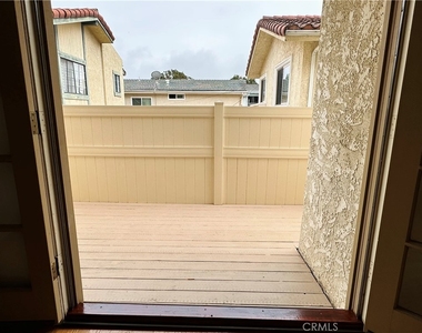 509 N Juanita Avenue - Photo Thumbnail 6