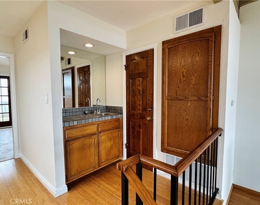 509 N Juanita Avenue - Photo Thumbnail 15