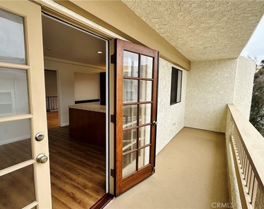 509 N Juanita Avenue - Photo Thumbnail 19