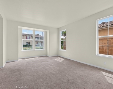 6221 Arcadia Street - Photo Thumbnail 9