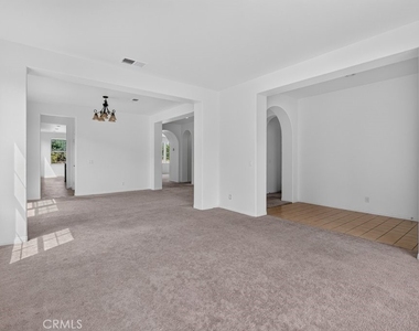 6221 Arcadia Street - Photo Thumbnail 6
