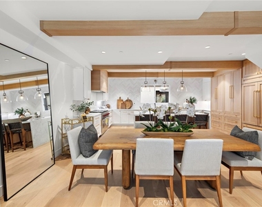 20462 Santa Ana Ave - Photo Thumbnail 4
