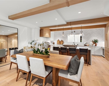 20462 Santa Ana Ave - Photo Thumbnail 5
