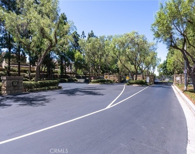 1804 Crescent Oak - Photo Thumbnail 44