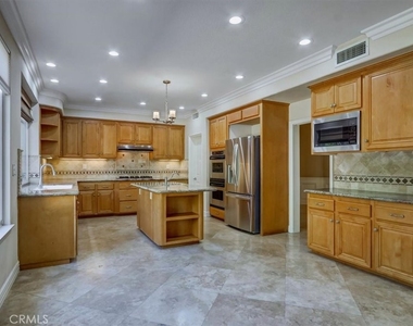 27752 Manor Hill - Photo Thumbnail 8