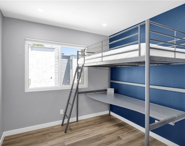 2621 E 20th - Photo Thumbnail 19
