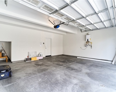 350 Catalina Way - Photo Thumbnail 40