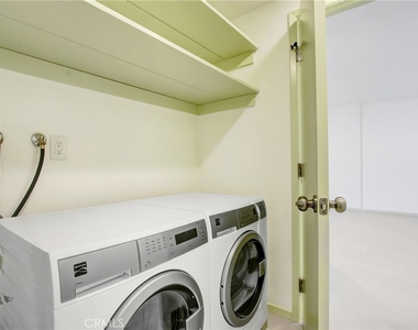 8338 Regents Road - Photo Thumbnail 19