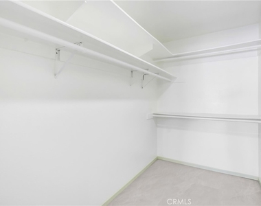 8338 Regents Road - Photo Thumbnail 17