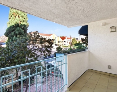 8338 Regents Road - Photo Thumbnail 11