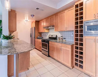 4170 Fair Avenue - Photo Thumbnail 4