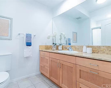4170 Fair Avenue - Photo Thumbnail 16