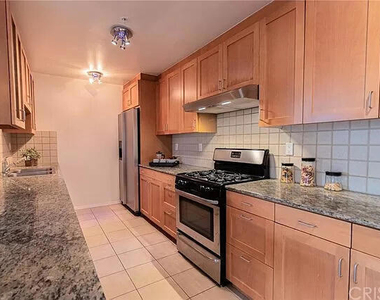 4170 Fair Avenue - Photo Thumbnail 3