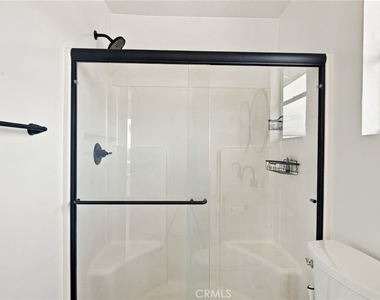 141 W Avenida Alessandro - Photo Thumbnail 9