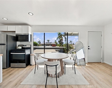 141 W Avenida Alessandro - Photo Thumbnail 3