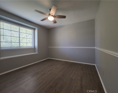 1271 Dunham Lane - Photo Thumbnail 17