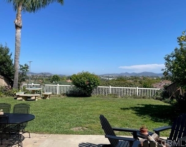 1872 Teakwood Way - Photo Thumbnail 21