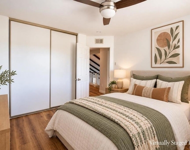 1872 Teakwood Way - Photo Thumbnail 19