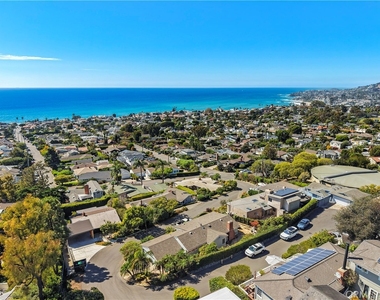 744 Oak - Photo Thumbnail 29