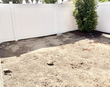 6788 Fig Street - Photo Thumbnail 45