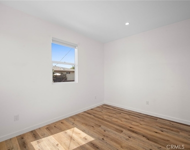 1823 Jackson Street - Photo Thumbnail 11