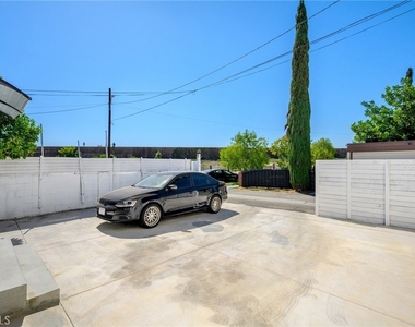 1823 Jackson Street - Photo Thumbnail 18