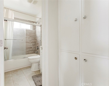 10204 Tujunga Canyon Boulevard - Photo Thumbnail 15