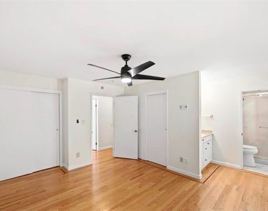 3666 Lightfare Court - Photo Thumbnail 10