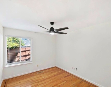 3666 Lightfare Court - Photo Thumbnail 13