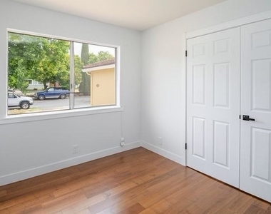 665 Printy Avenue - Photo Thumbnail 16