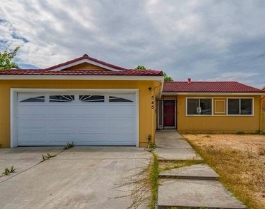665 Printy Avenue - Photo Thumbnail 1