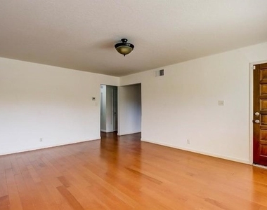2385 Stanford Pl - Photo Thumbnail 10