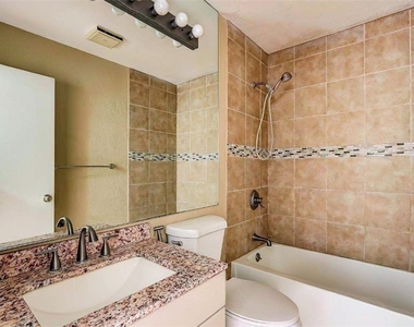 2385 Stanford Pl - Photo Thumbnail 8