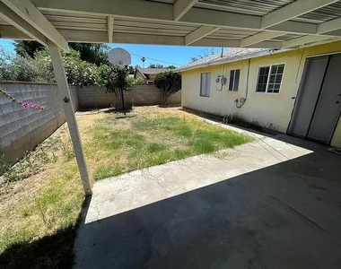 9040 Hope Avenue - Photo Thumbnail 15